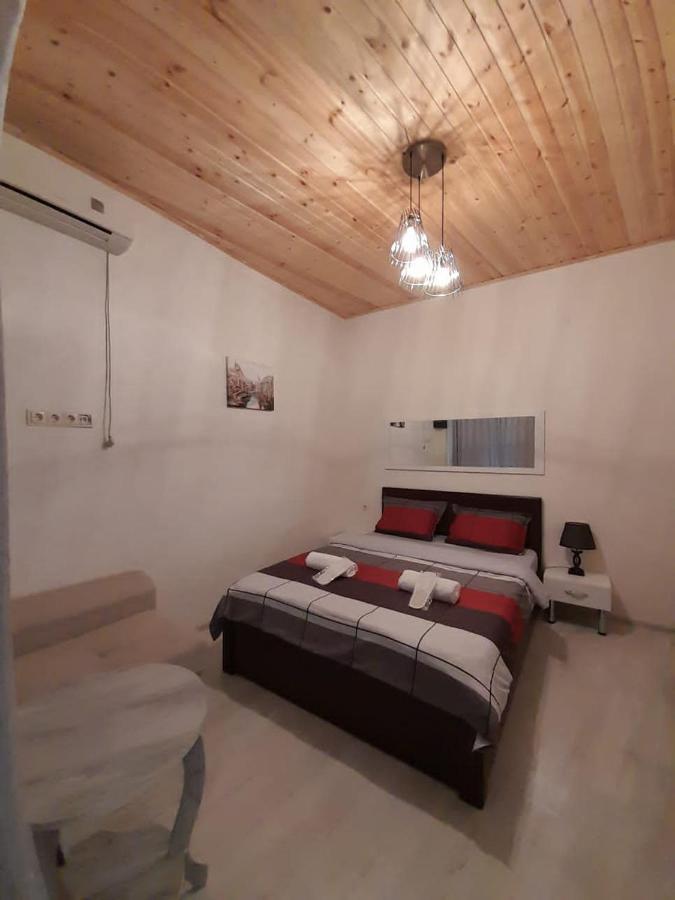 Old Garden Hotel Tbilisi Ngoại thất bức ảnh